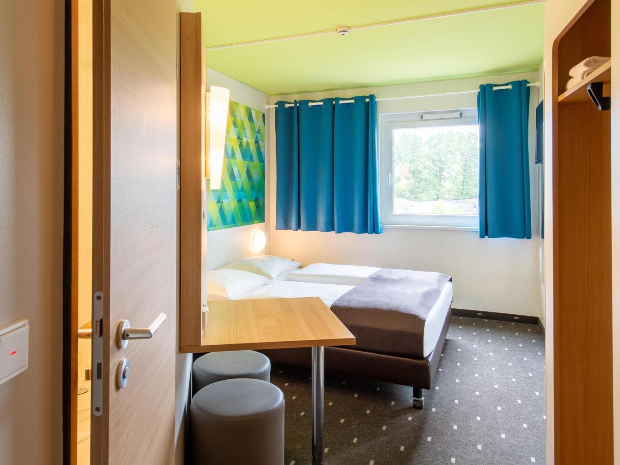 B&B Hotel Erlangen-Sued Exterior photo