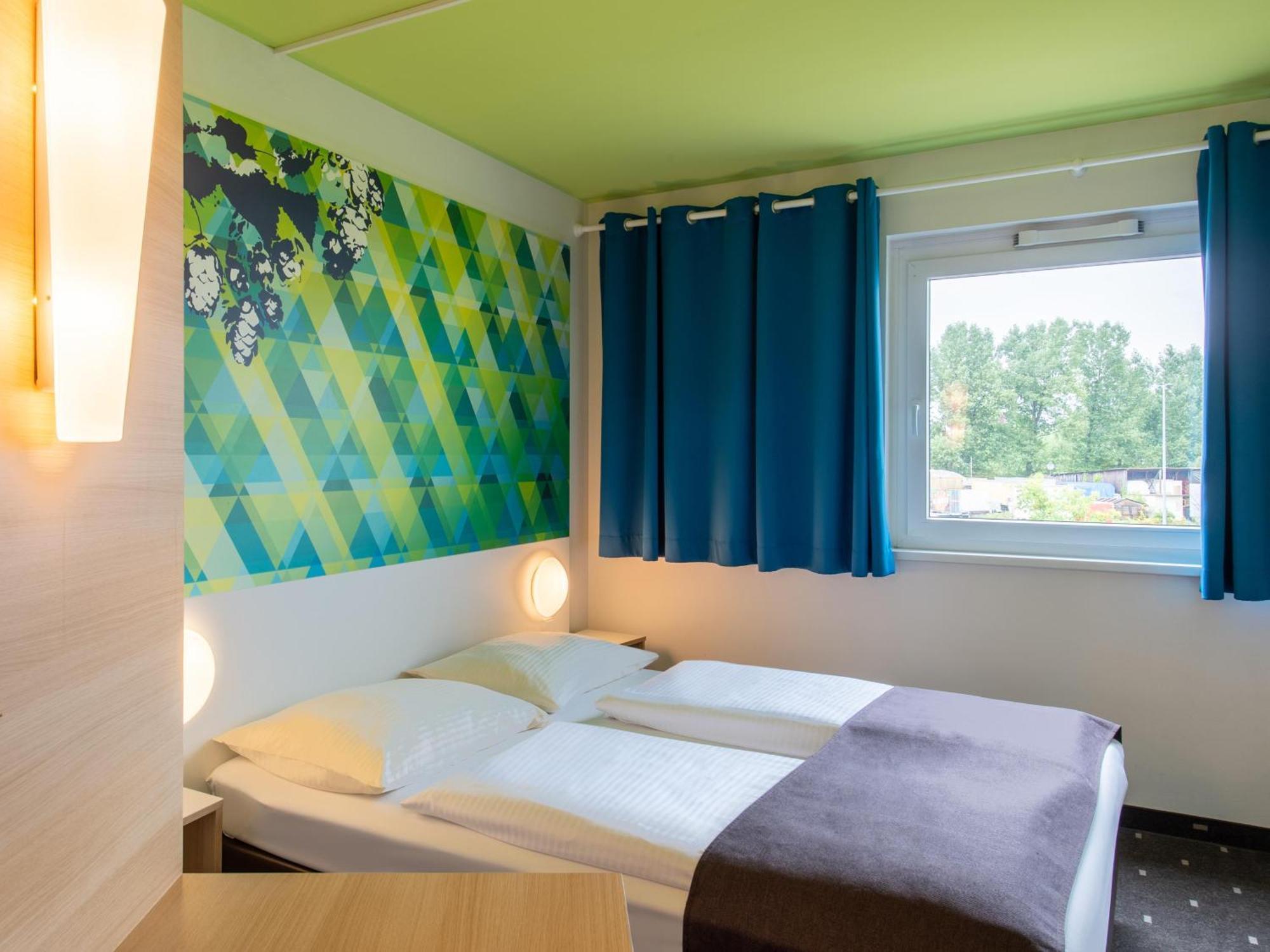 B&B Hotel Erlangen-Sued Exterior photo